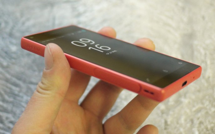 Обзор смартфона Sony Xperia Z5 Compact: удобство превыше всего
